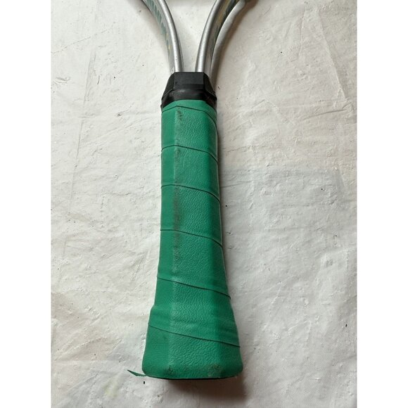 Junior 23 Aero Dynamic Tennis Racquet Green White Grip 3 5/8 Length 23" No Cover - Picture 5 of 9
